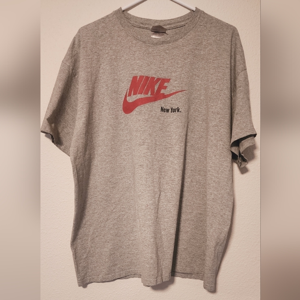 Nike Regular Fit "New York"  Logo Short Sleeve T-Shirt Sz XL